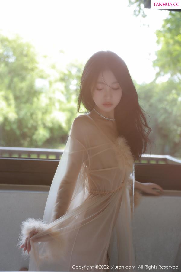 谢晚晚  [XiuRen]高清写真图 2022.11.02 No.5796 谢晚晚 丝袜妩媚第37张图片